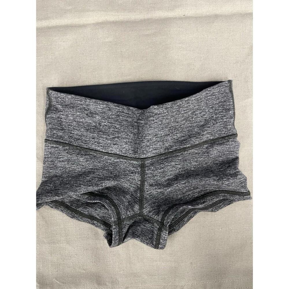 Lululemon Quick Pace Short (2") in‎ Soundwave H41